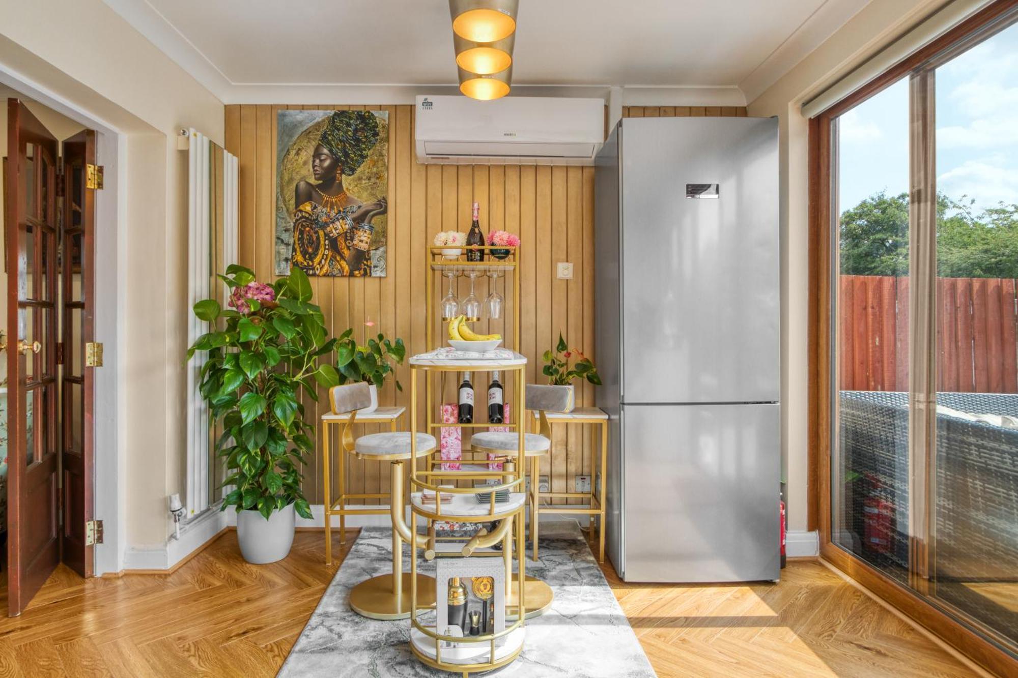 Casa vacanze Casa Marina- 4 Bedroom House With Garden And Balcony